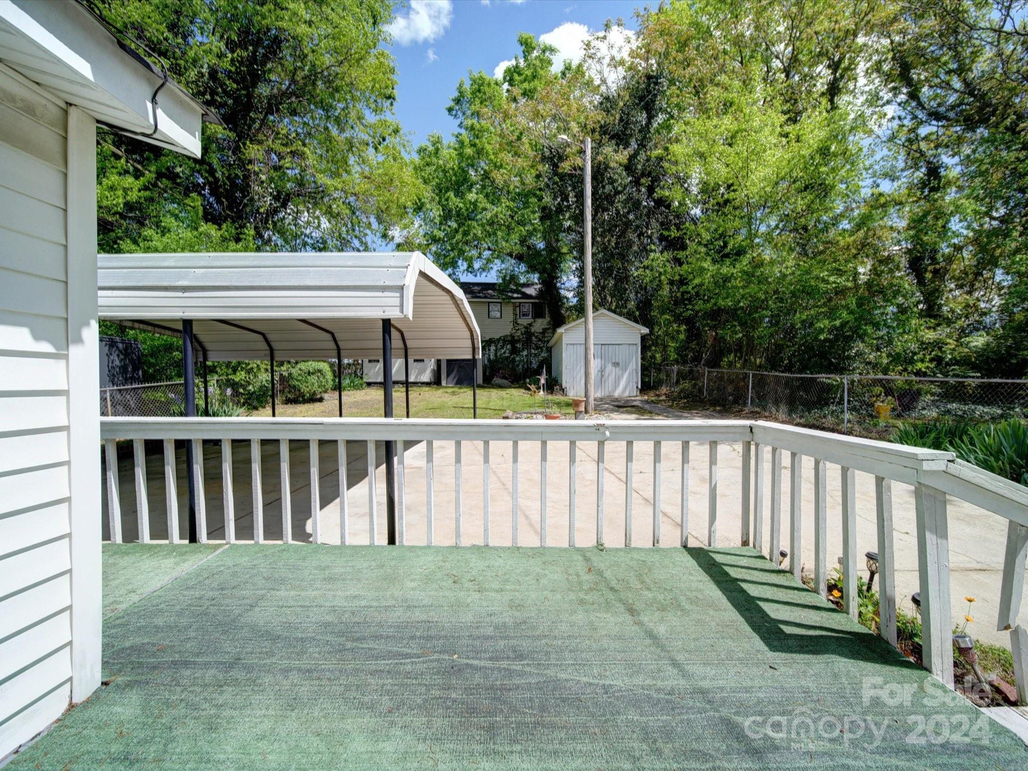 Elmwood - Residential