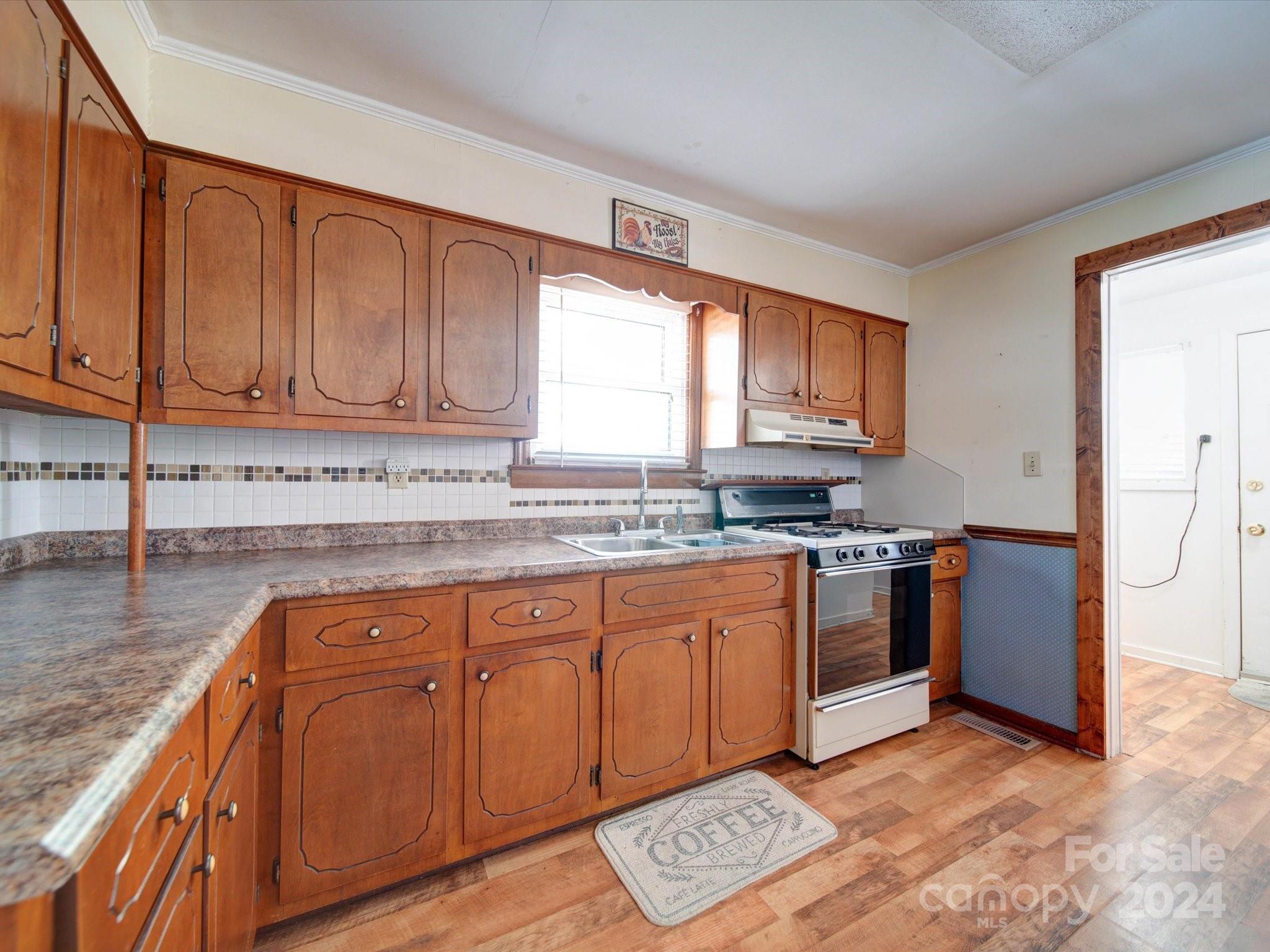 Elmwood - Residential