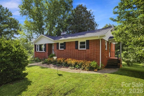 Photo of 103 Park Street, Morganton, NC 28655 (MLS # 4410656)