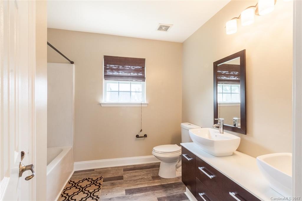 Steele Creek - Residential