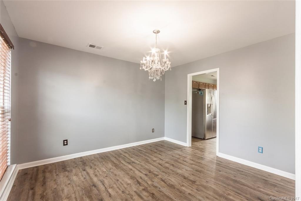 Steele Creek - Residential