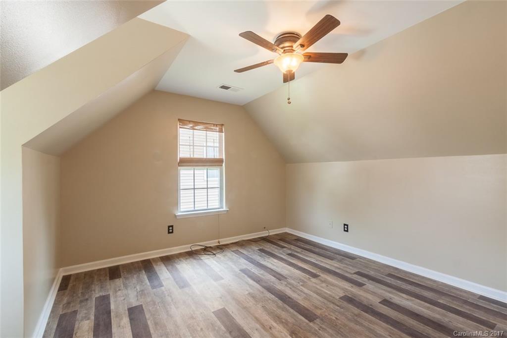 Steele Creek - Residential