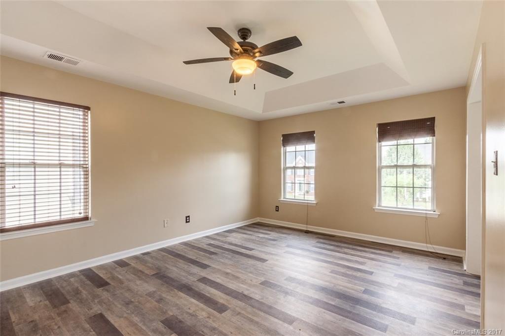 Steele Creek - Residential