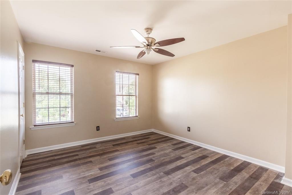 Steele Creek - Residential