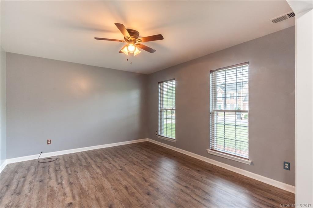 Steele Creek - Residential
