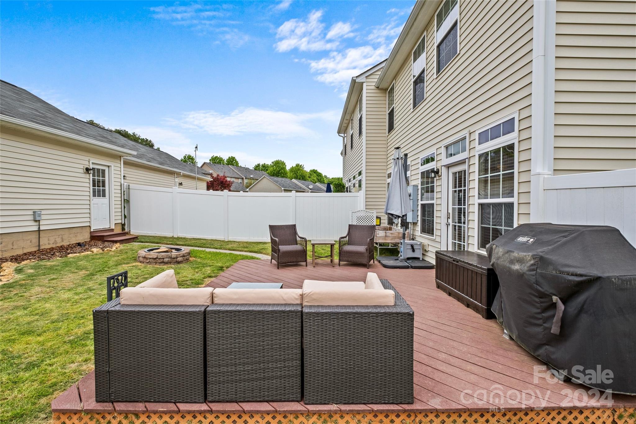Carrington Ridge - Residential