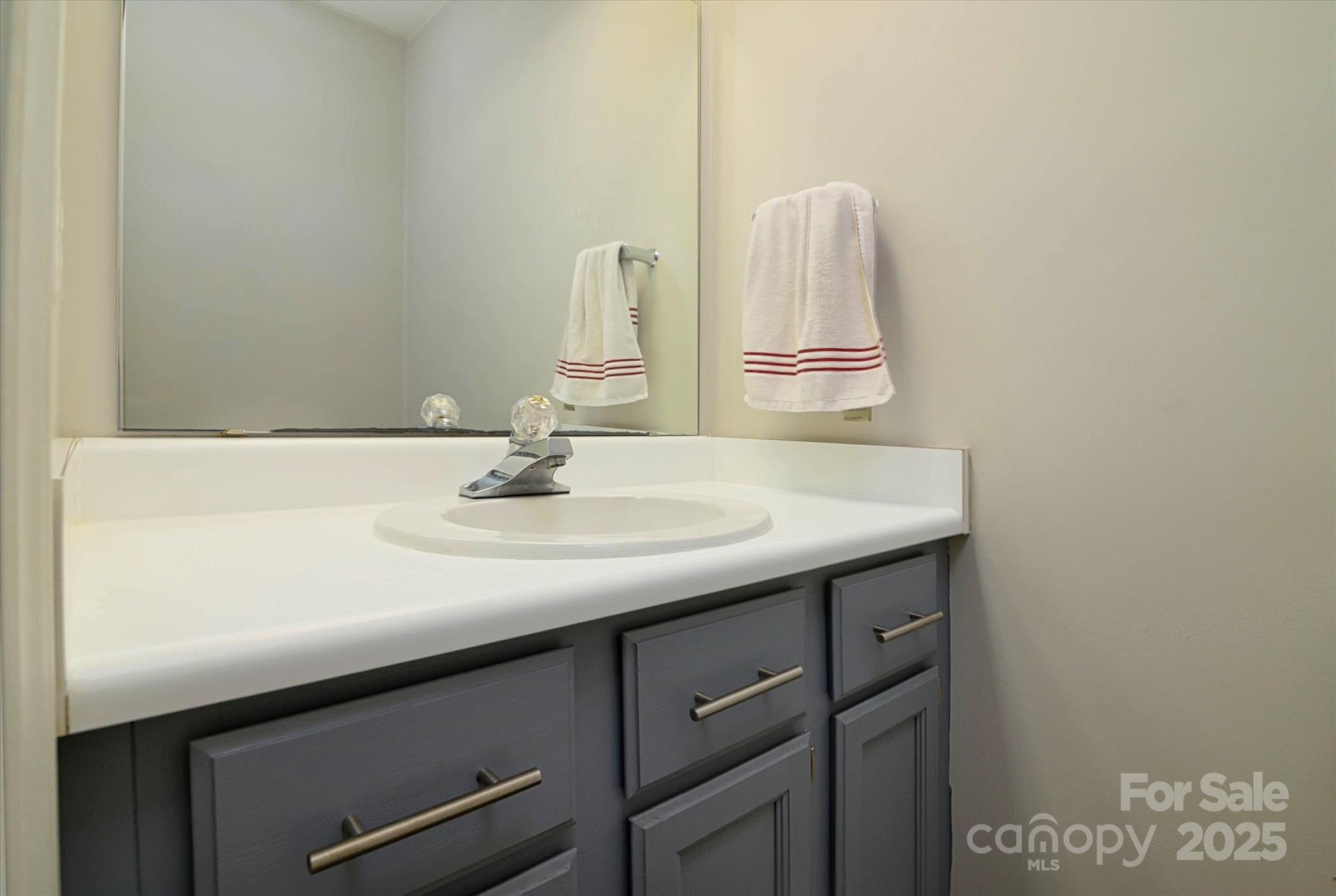 Colony Square - Residential