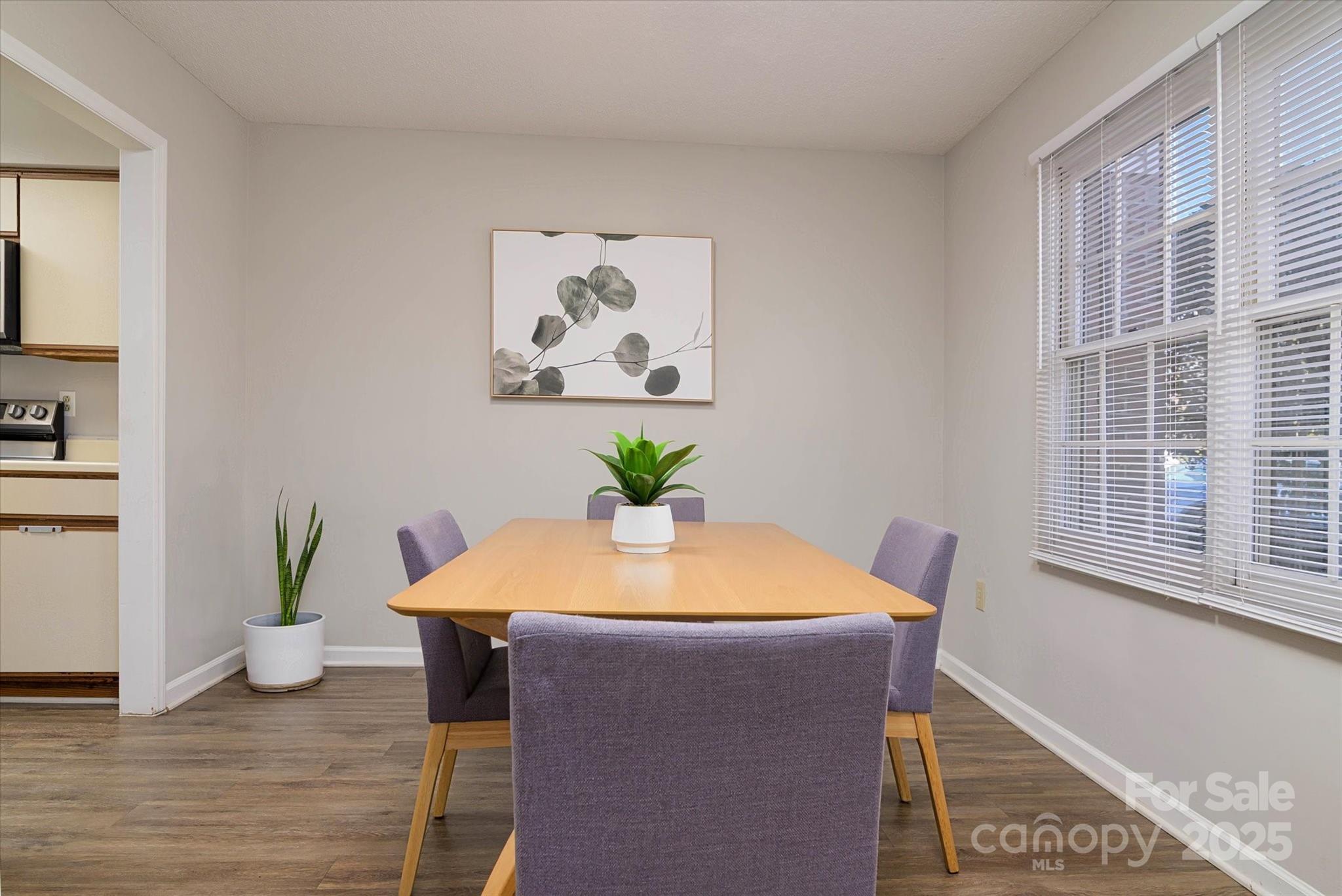 Colony Square - Residential