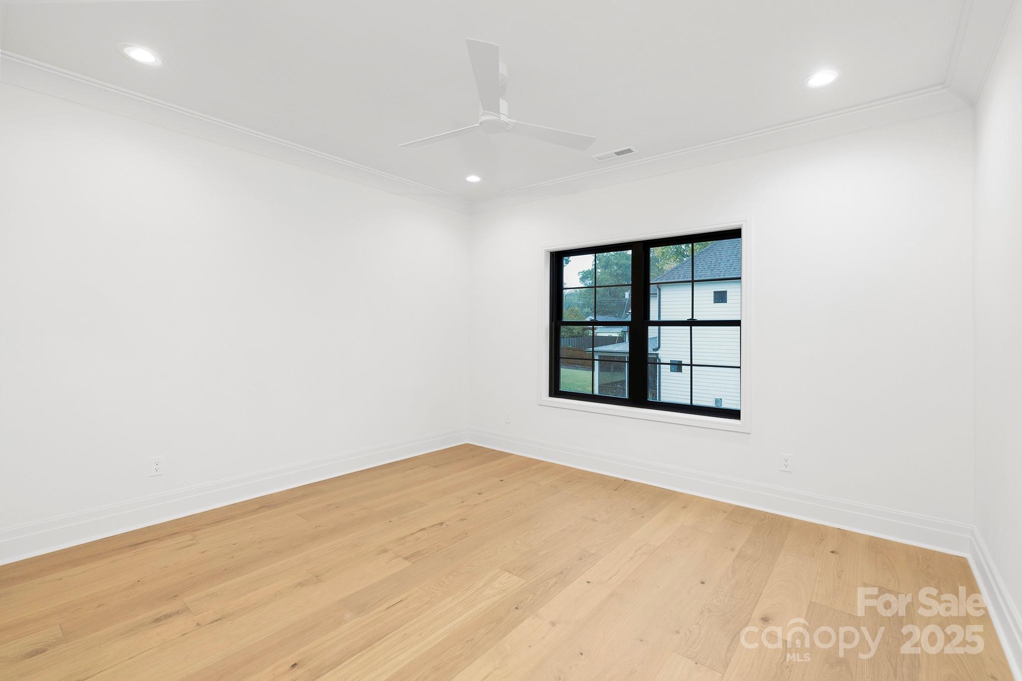 Colonial Village - Residential