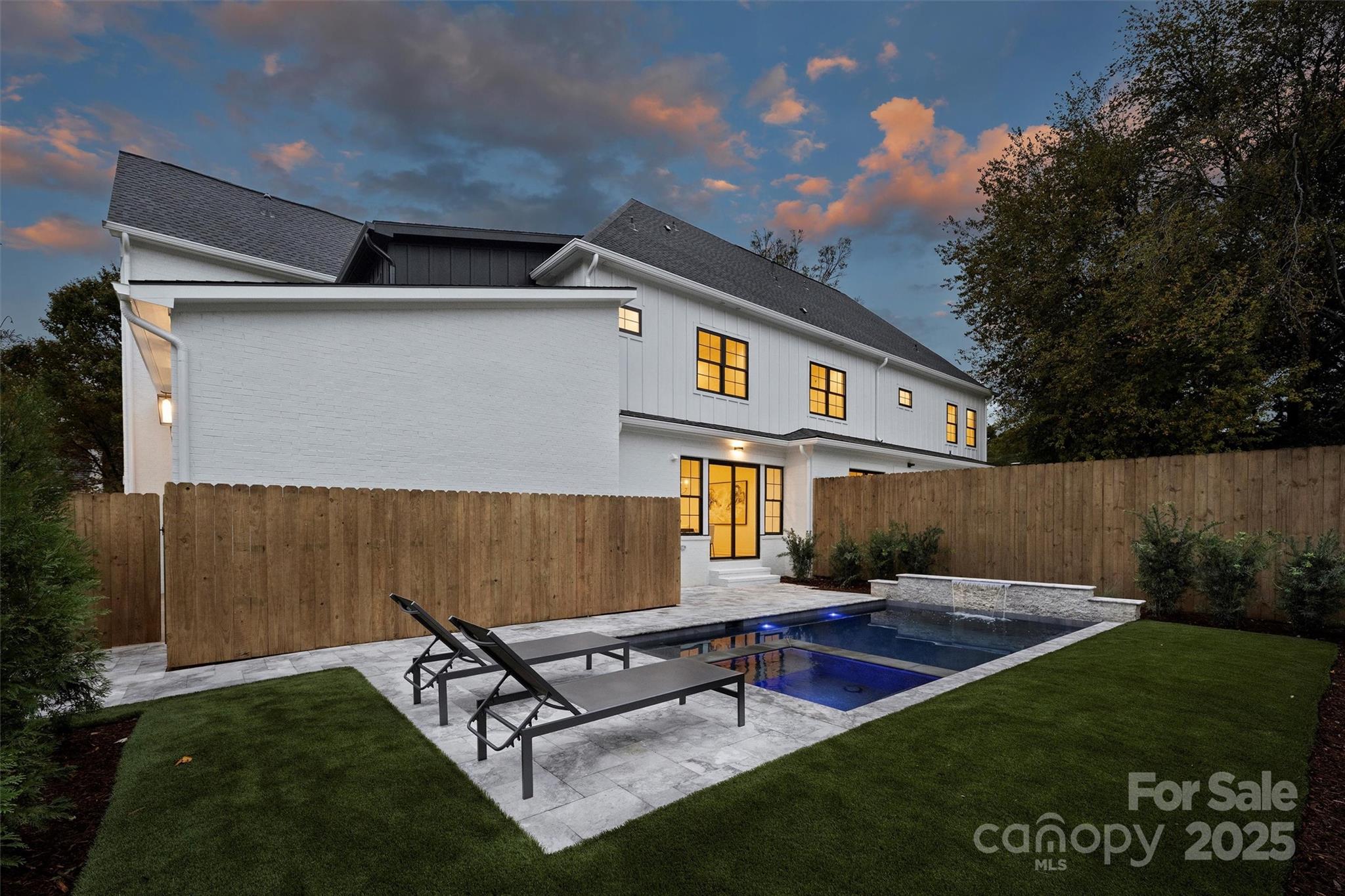 Colonial Village - Residential