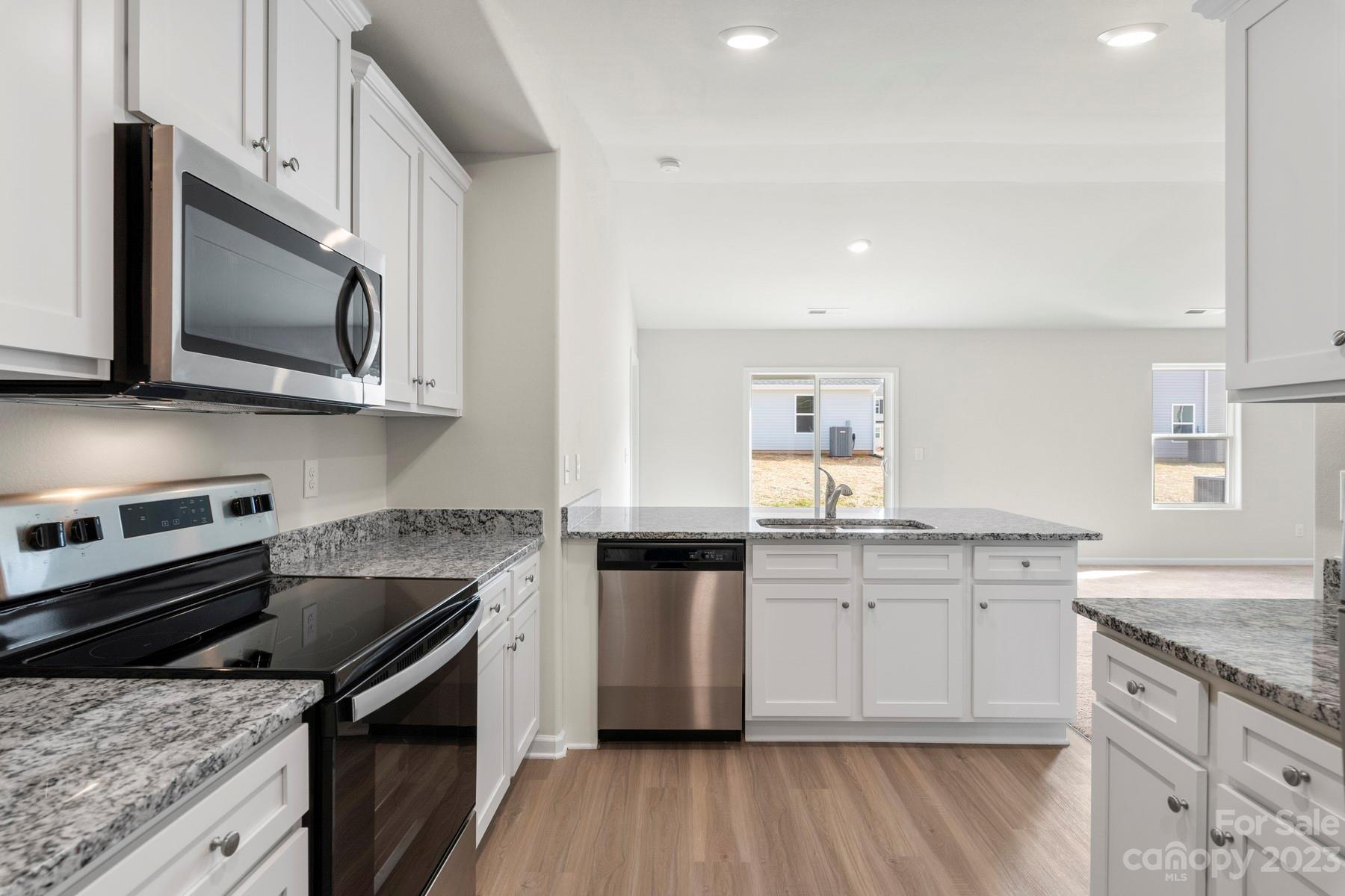 McKee Creek Village - Residential