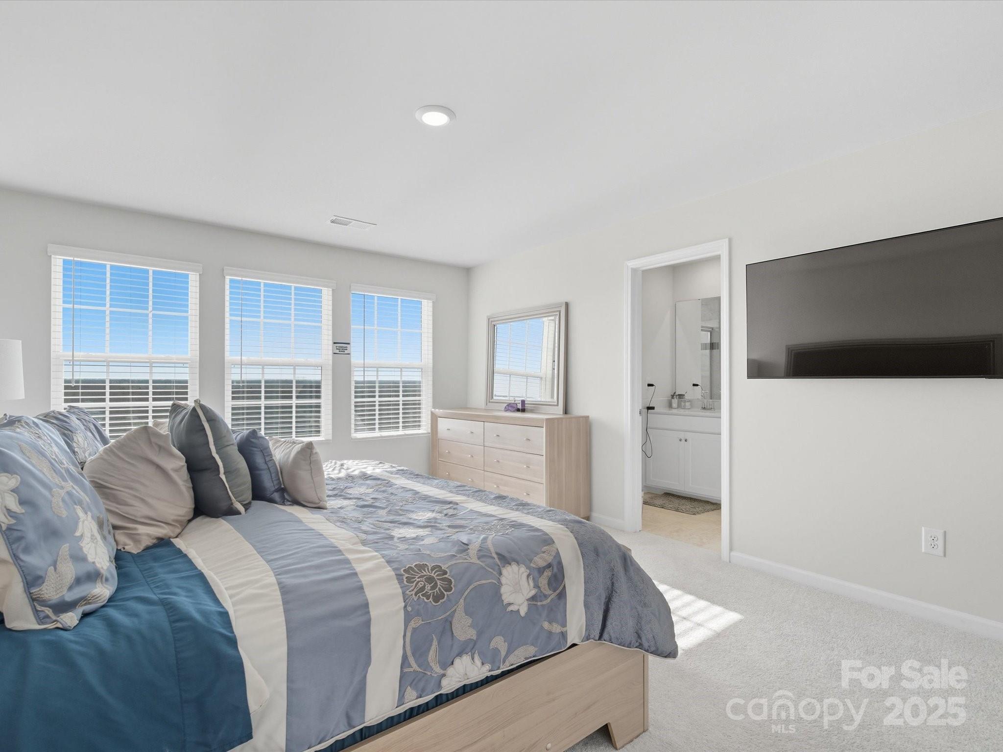 Elizabeth - Residential