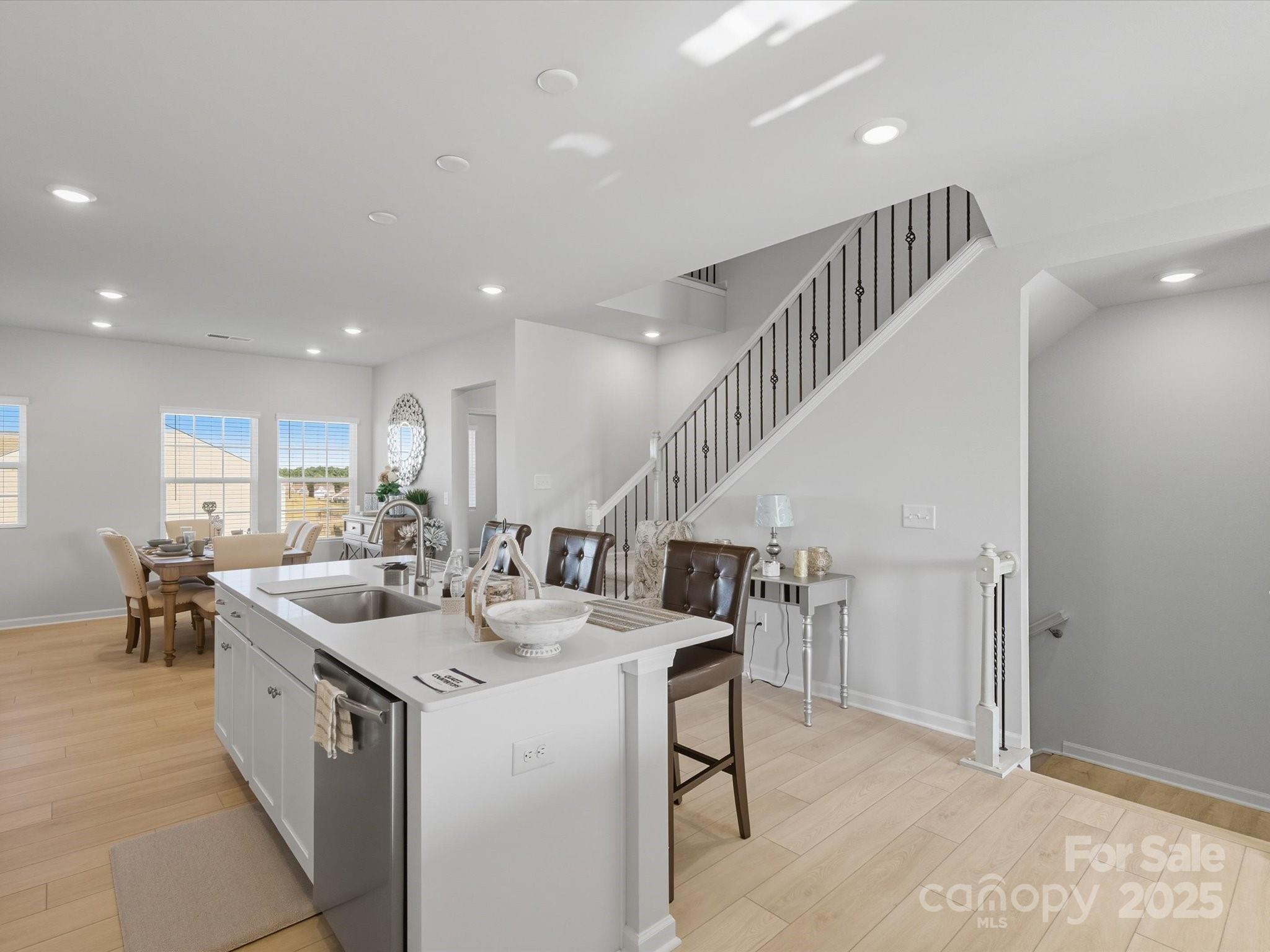 Elizabeth - Residential