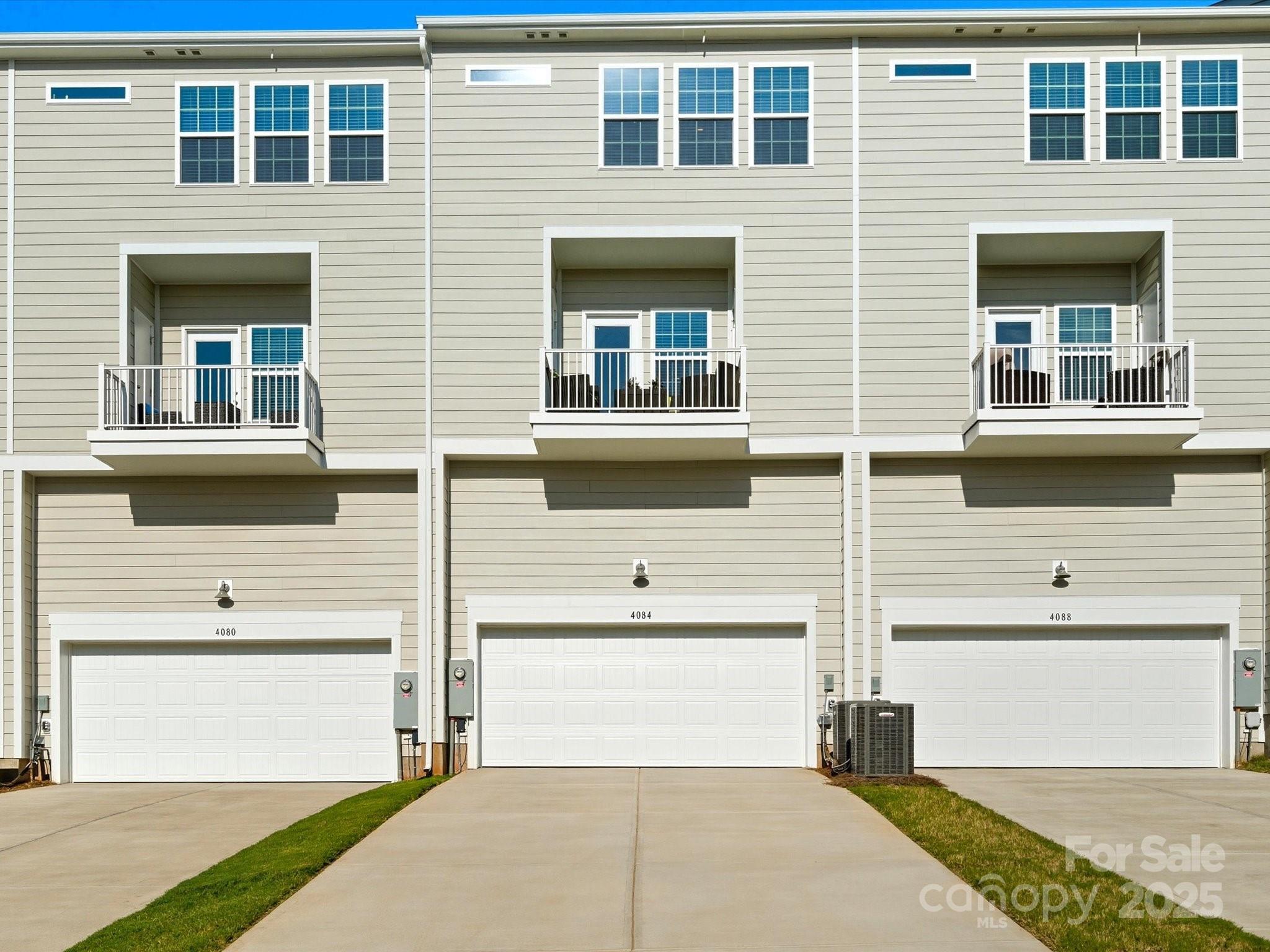 Elizabeth - Residential