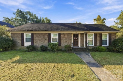 9100 Sandburg Avenue Charlotte NC 28213