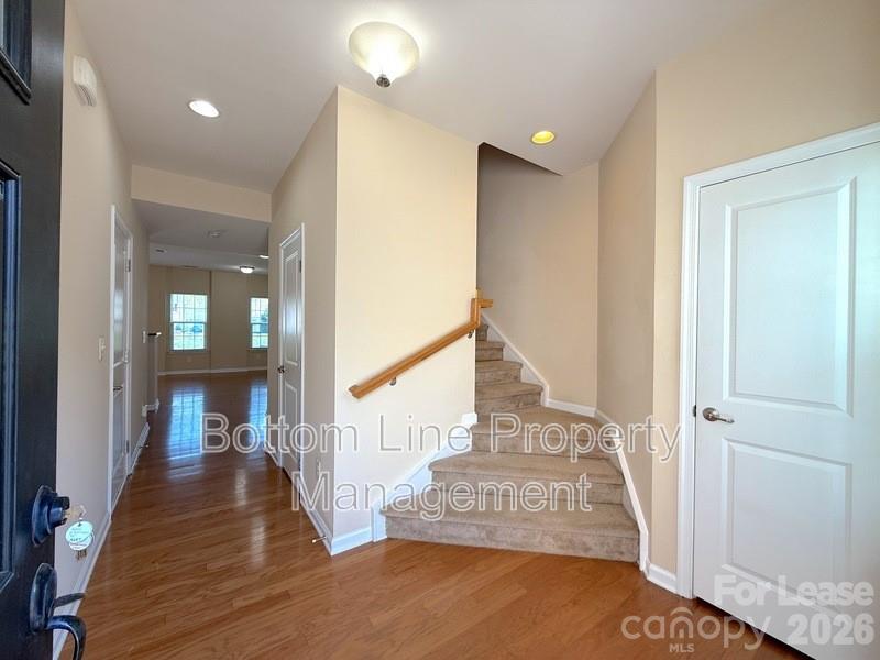 2432 Silverthorn Drive