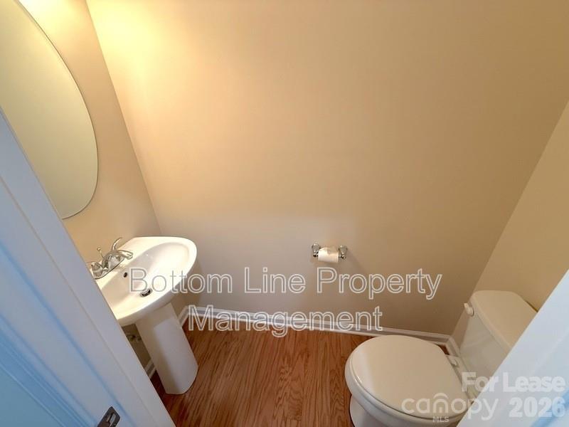 2432 Silverthorn Drive