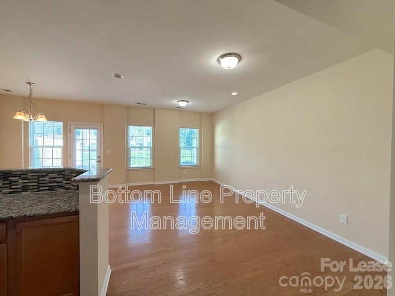 2432 Silverthorn Drive