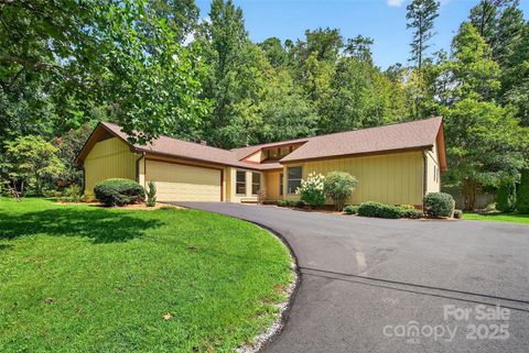 63 Pinecroft Road Asheville NC 28804