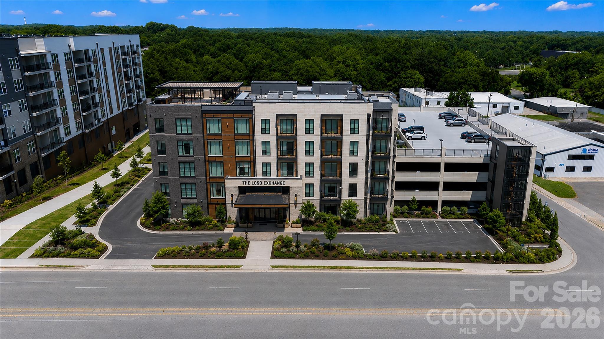 3206 S Tryon Street
