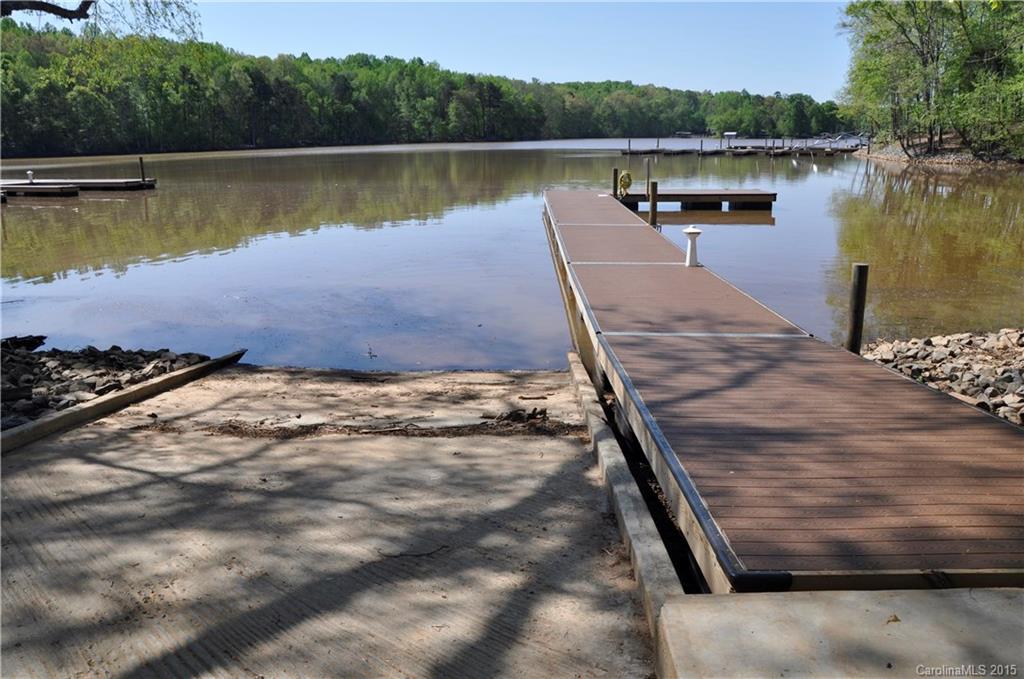 The Vineyards on Lake Wylie - Residential