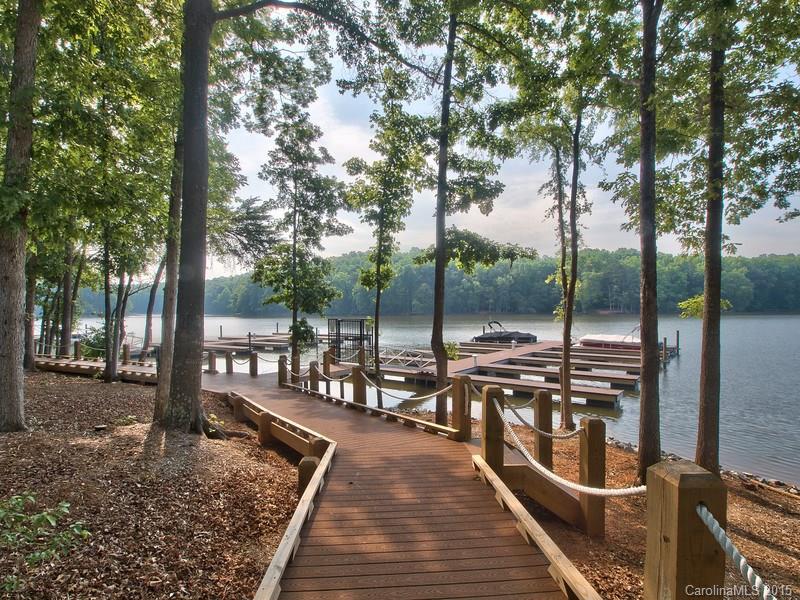 The Vineyards on Lake Wylie - Residential