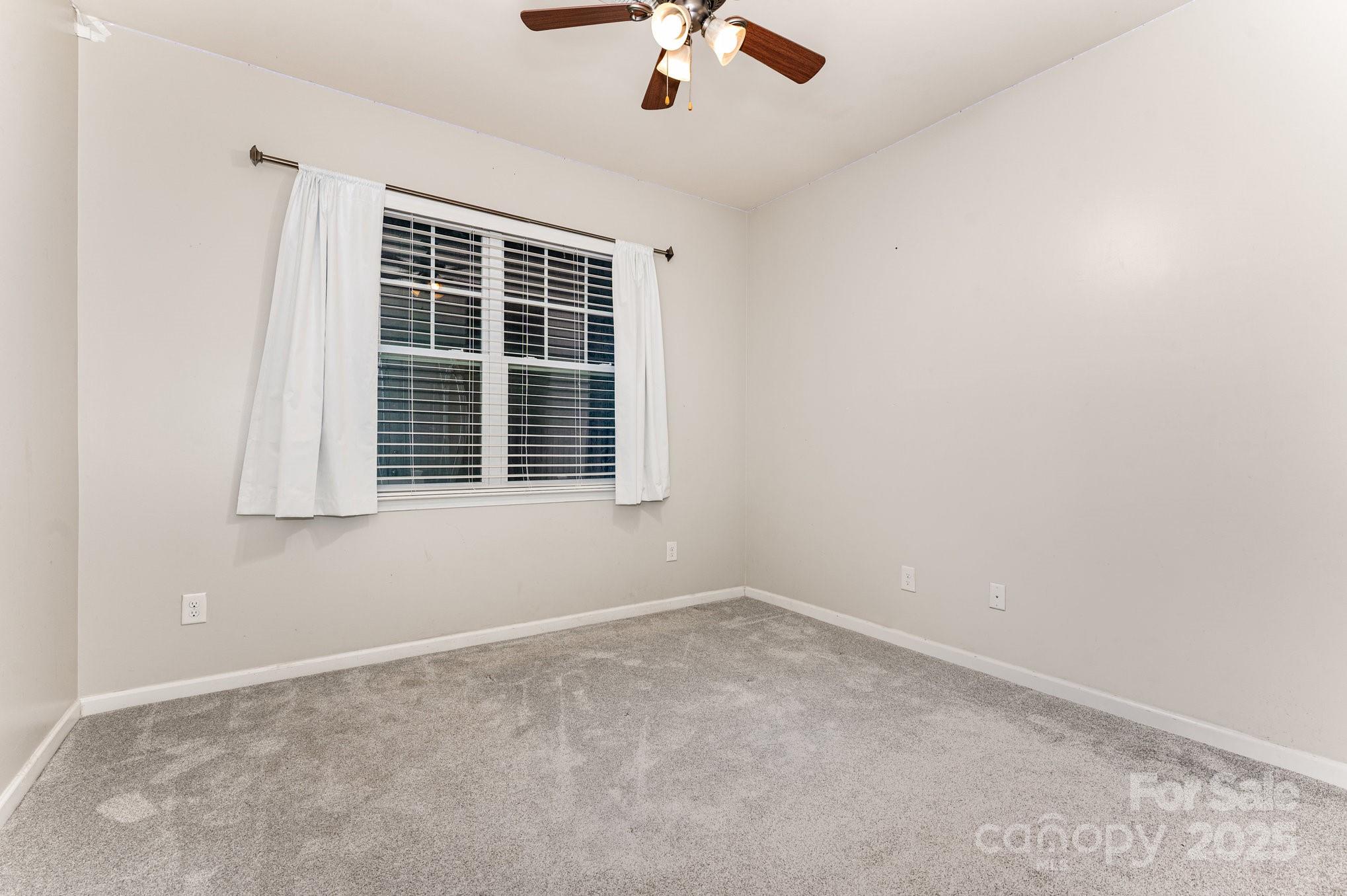 Stowe Pointe - Residential
