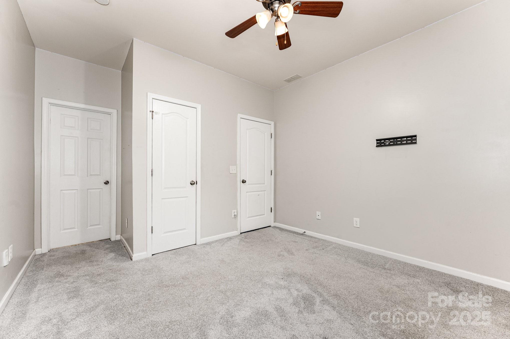 Stowe Pointe - Residential