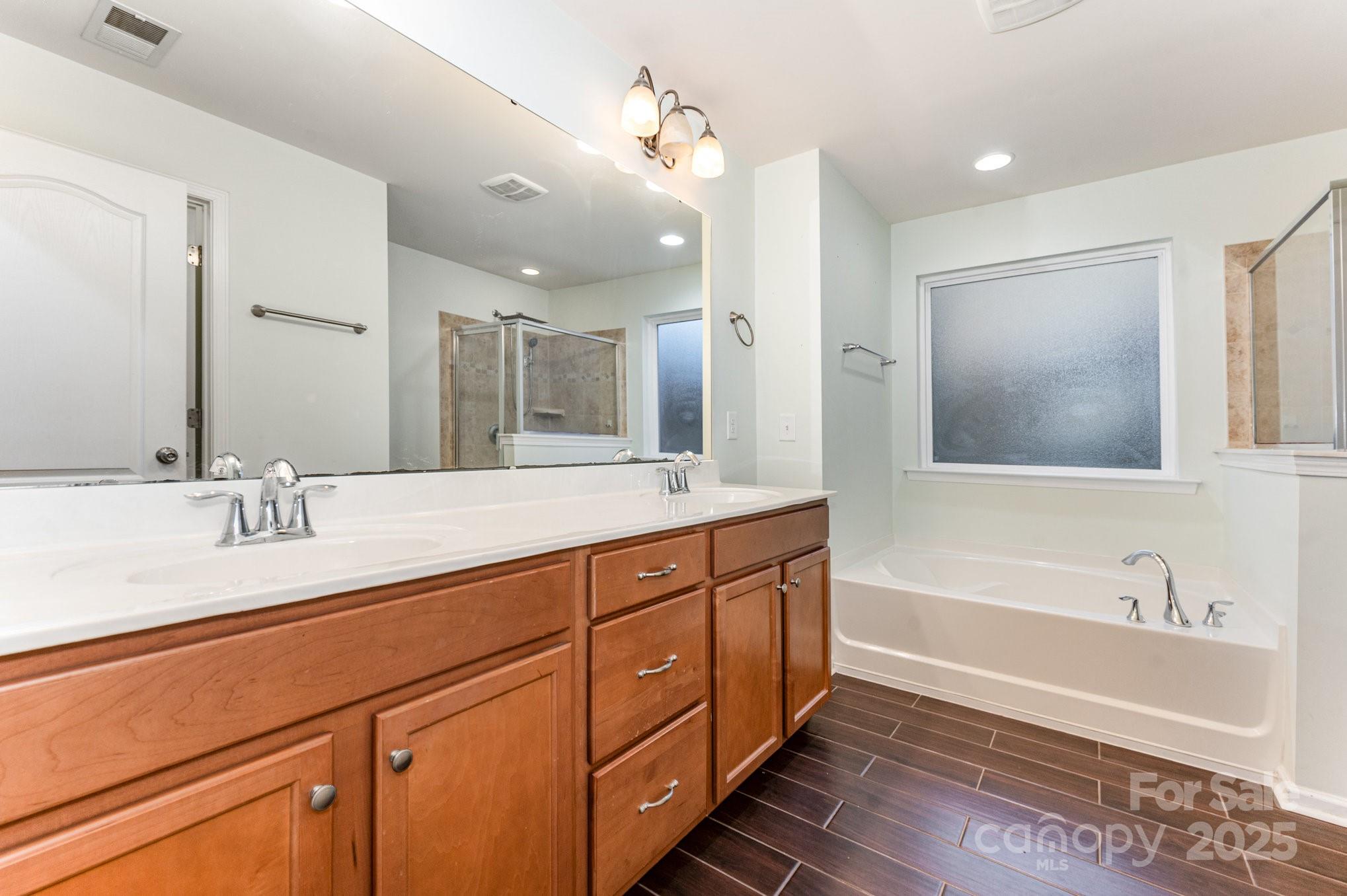 Stowe Pointe - Residential