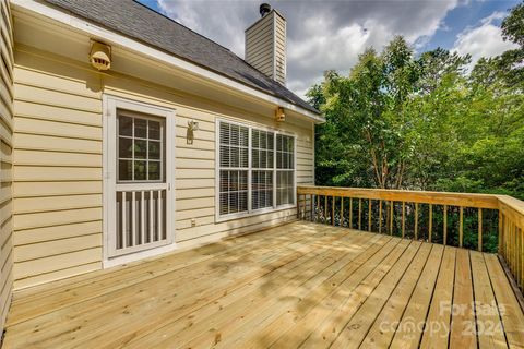 A home in Pineville