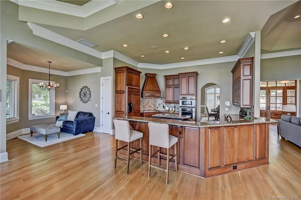 Country Club Shores - Residential