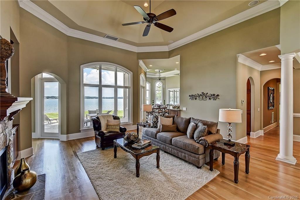 Country Club Shores - Residential