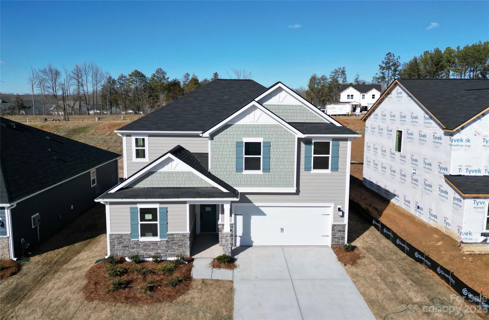 Bella Vista - Residential