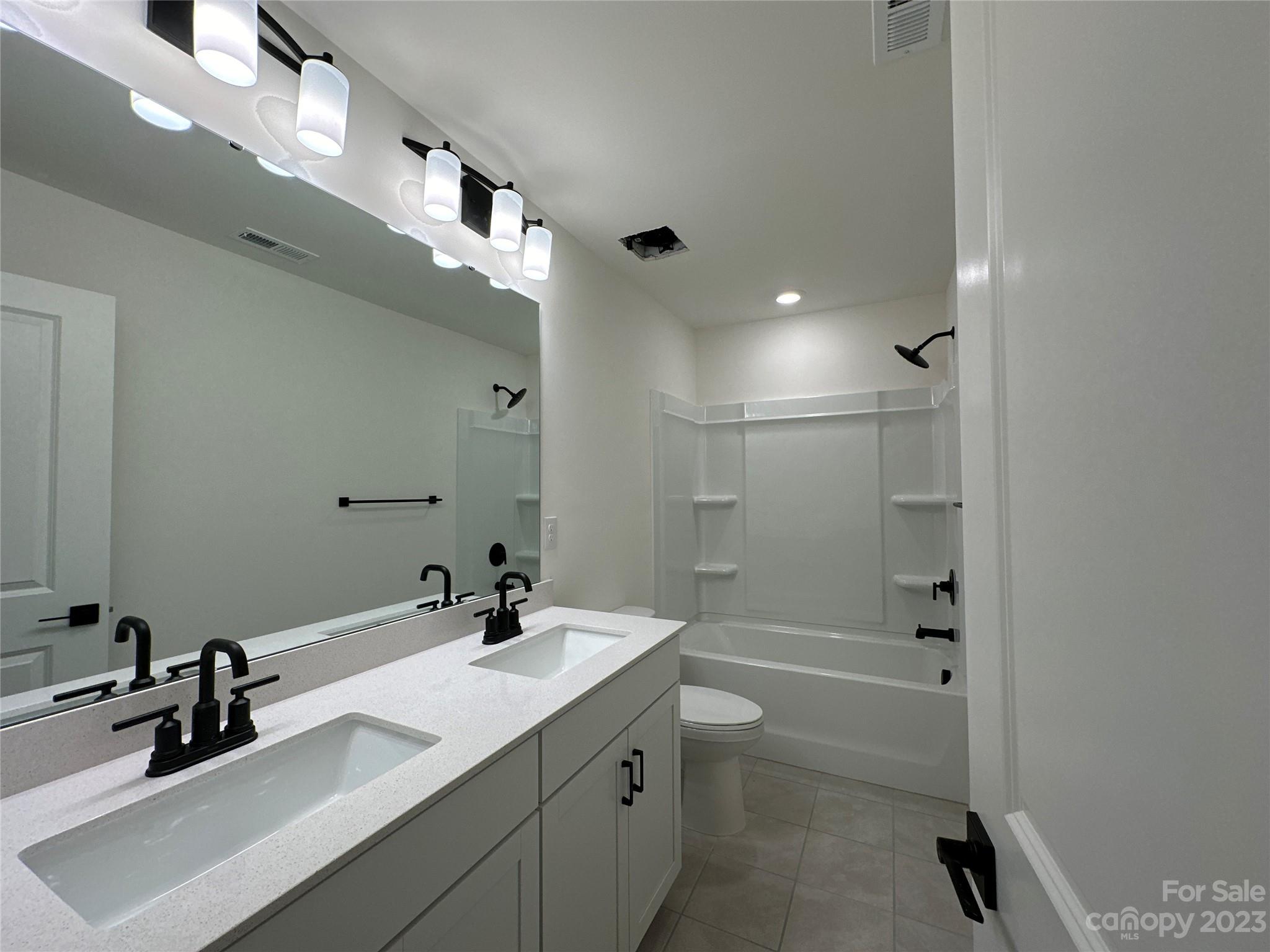 Bella Vista - Residential