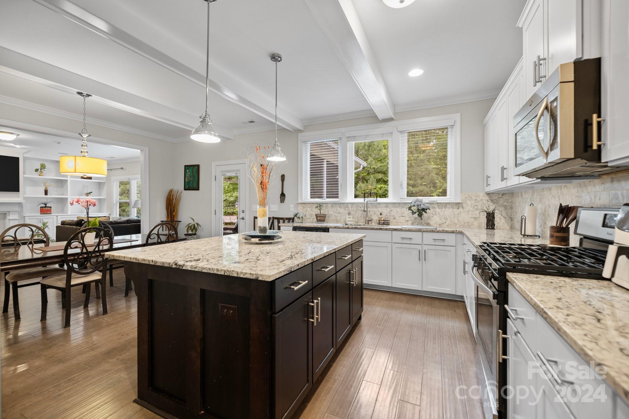 Lake Ridge - Residential