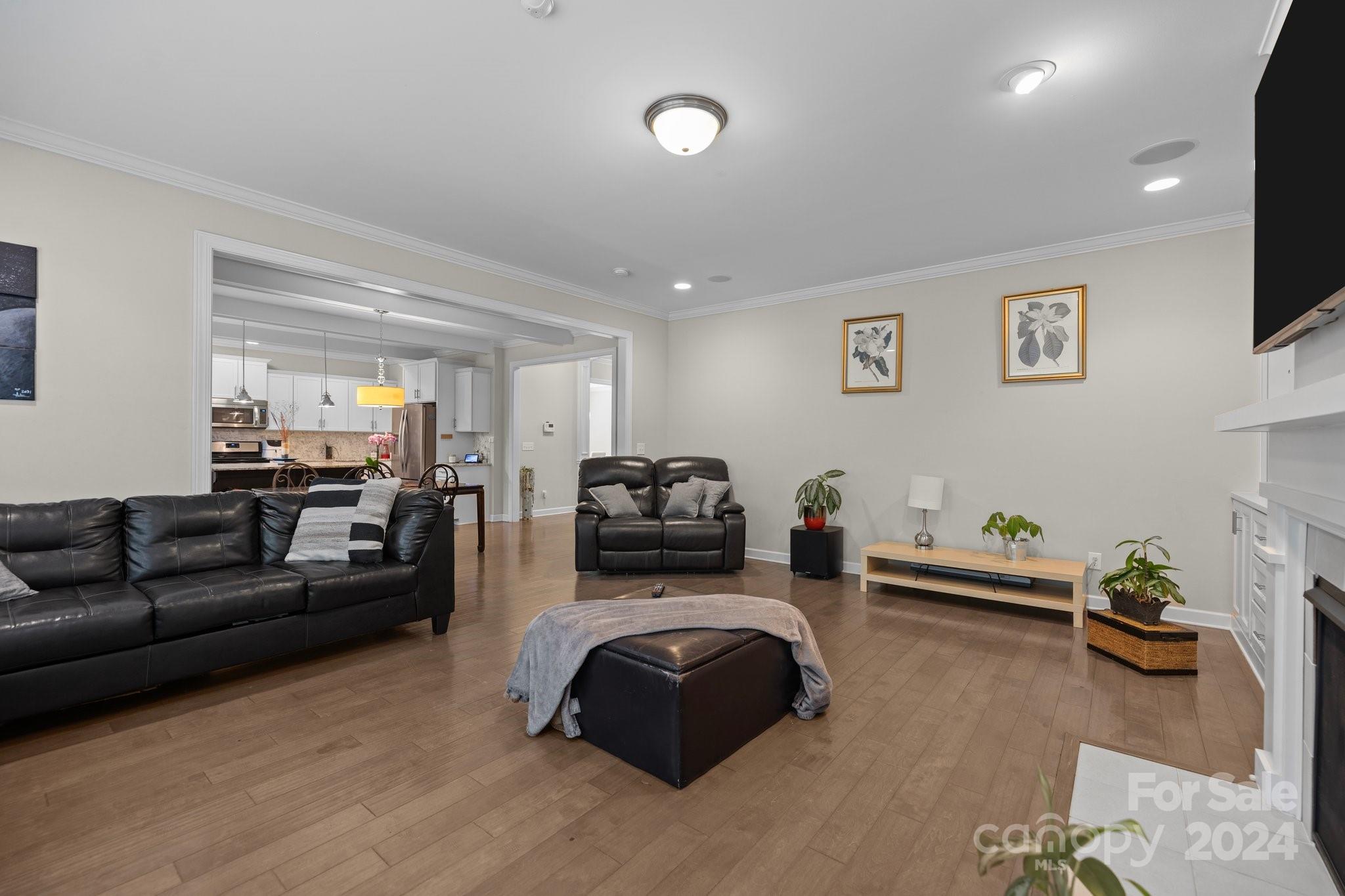 Lake Ridge - Residential