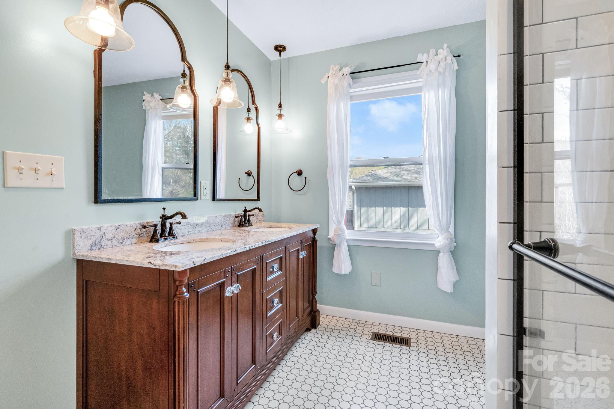 Dogwood Knolls - Residential