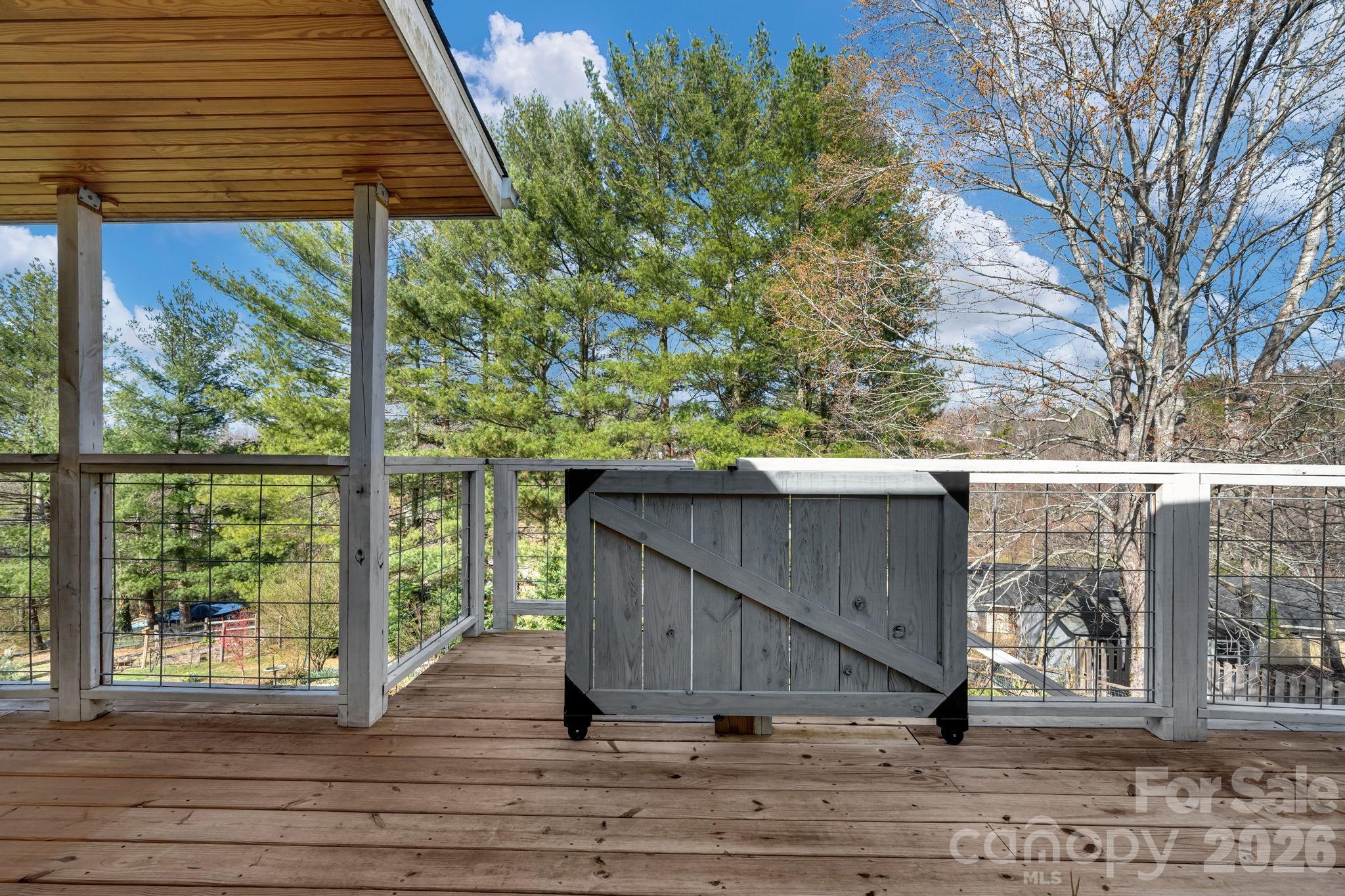 Dogwood Knolls - Residential