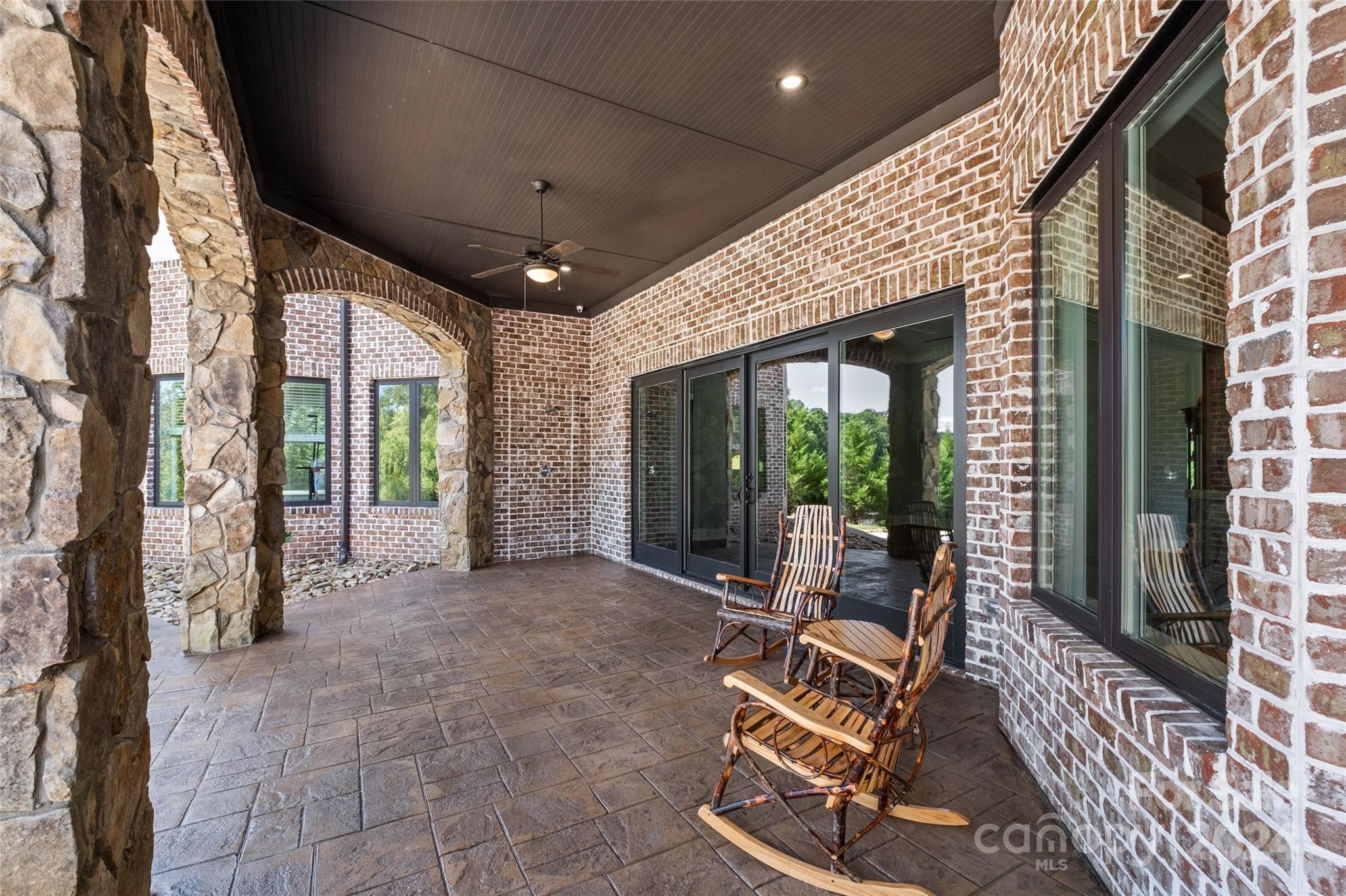 Harbor Oaks - Residential