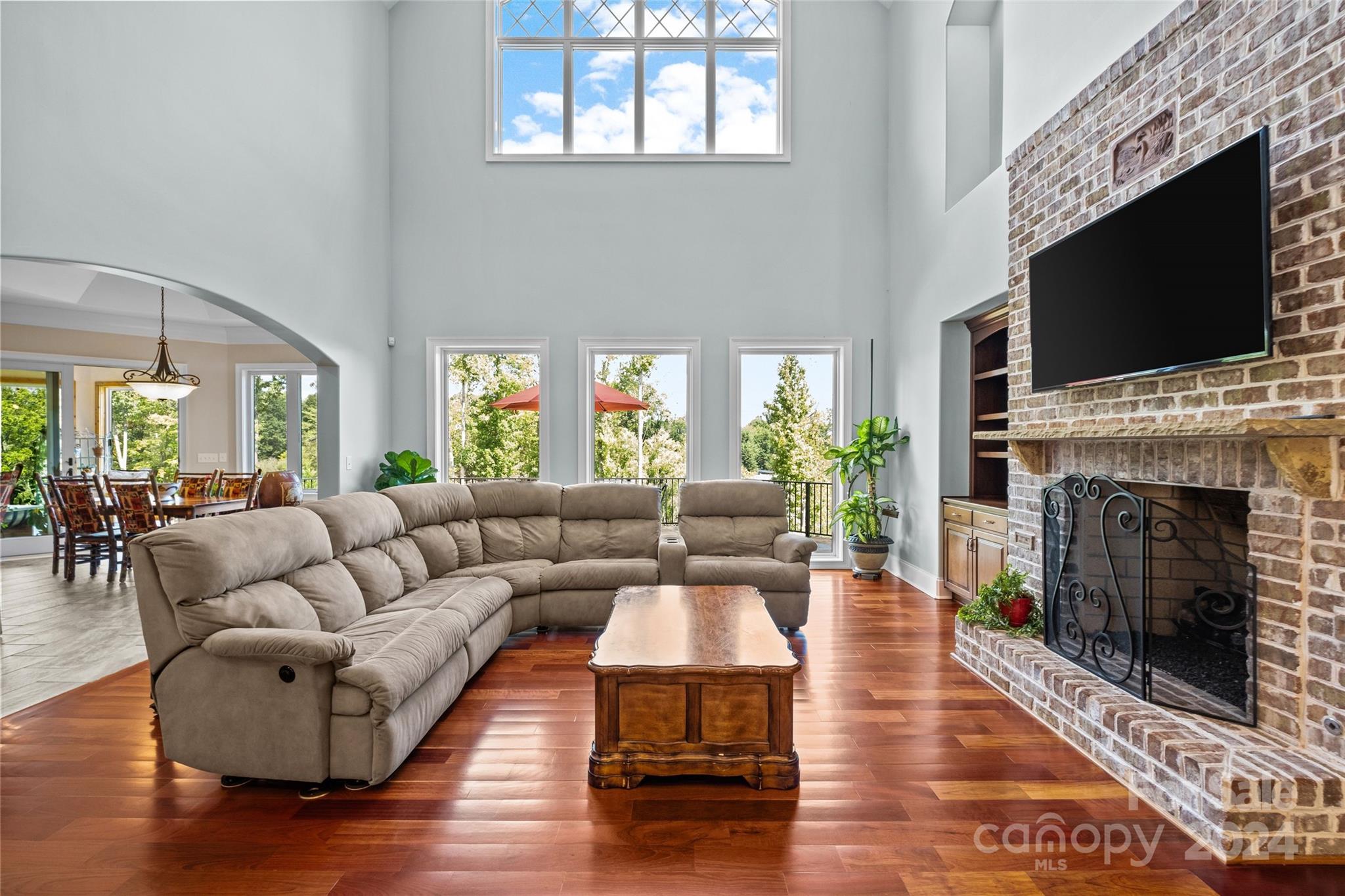 Harbor Oaks - Residential