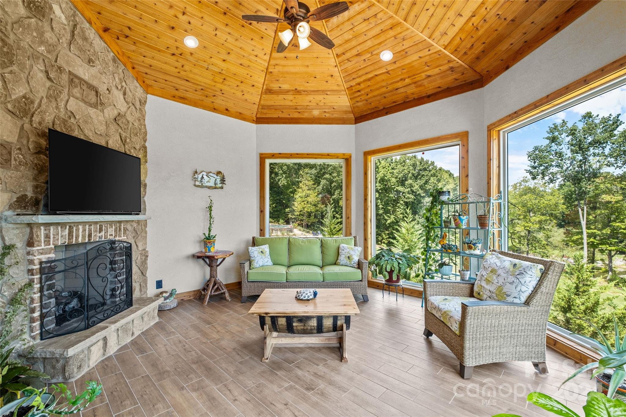 Harbor Oaks - Residential