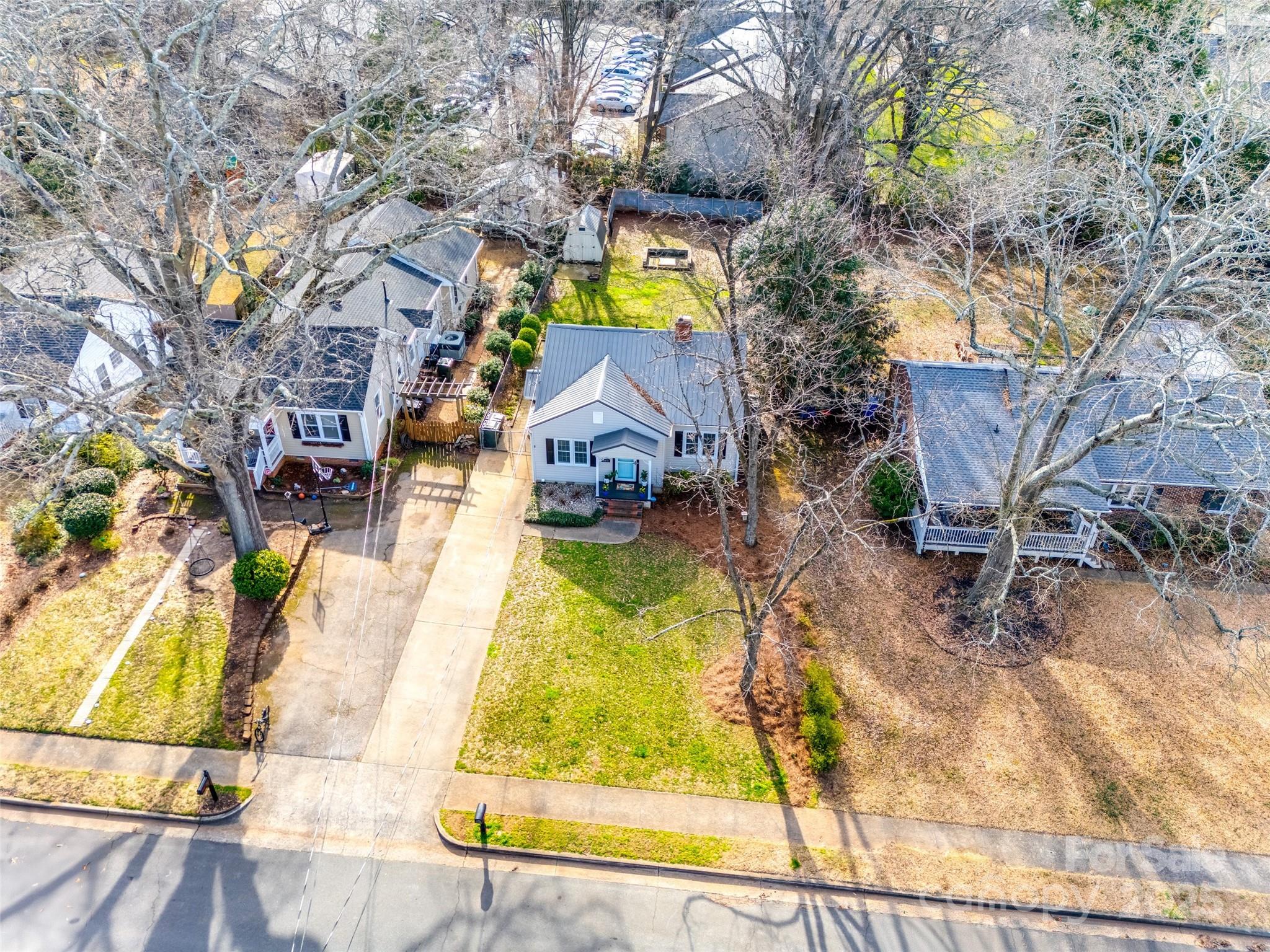 Seventeen Acres - Residential