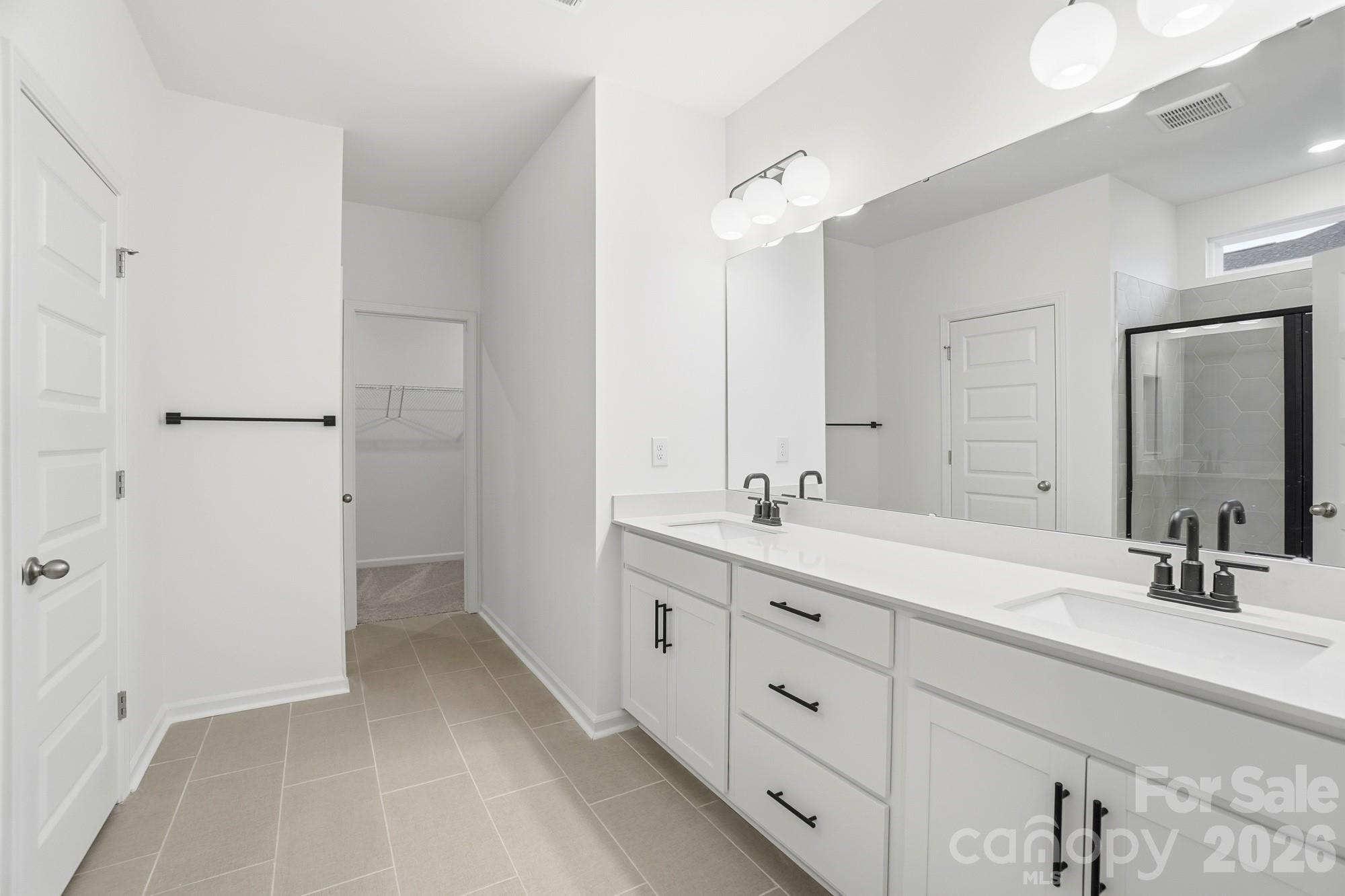 Wellington Pointe - Residential