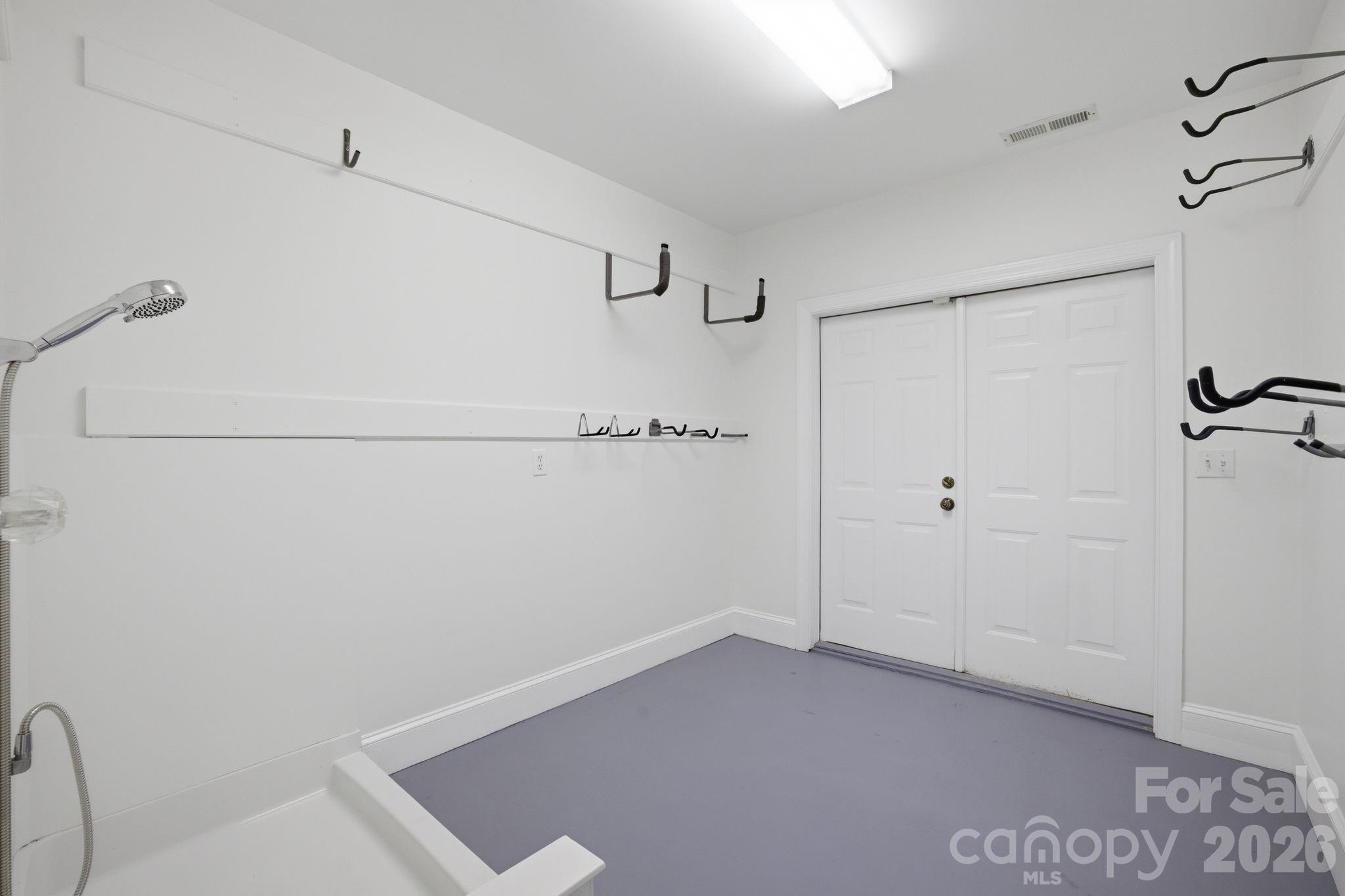 Pinnacle Shores - Residential