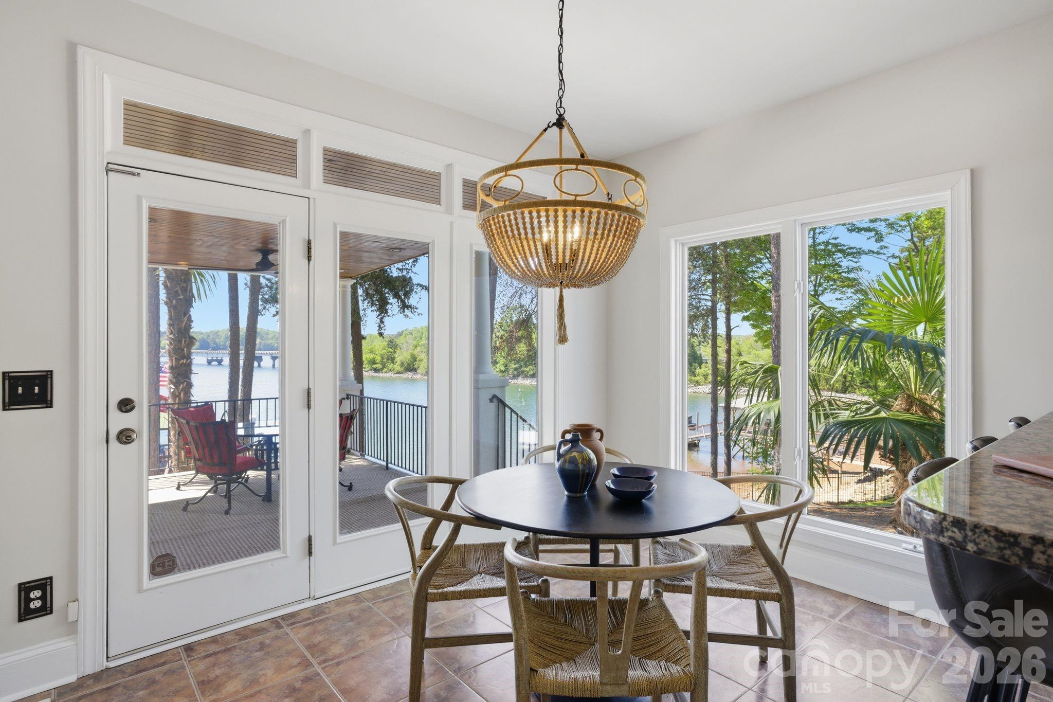 Pinnacle Shores - Residential