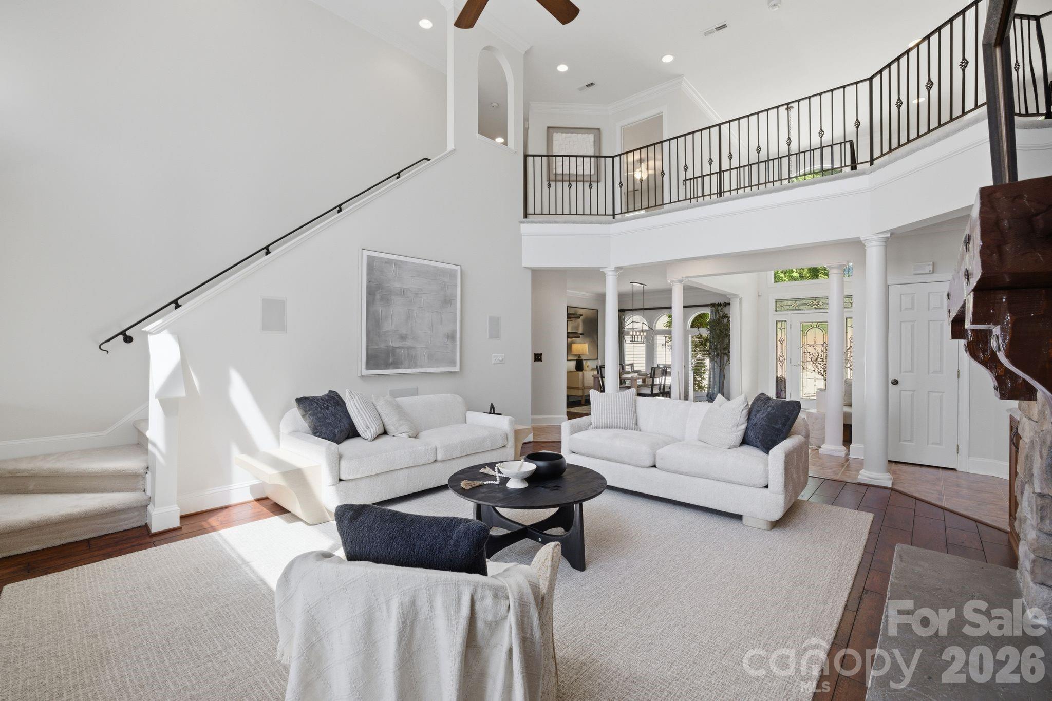 Pinnacle Shores - Residential