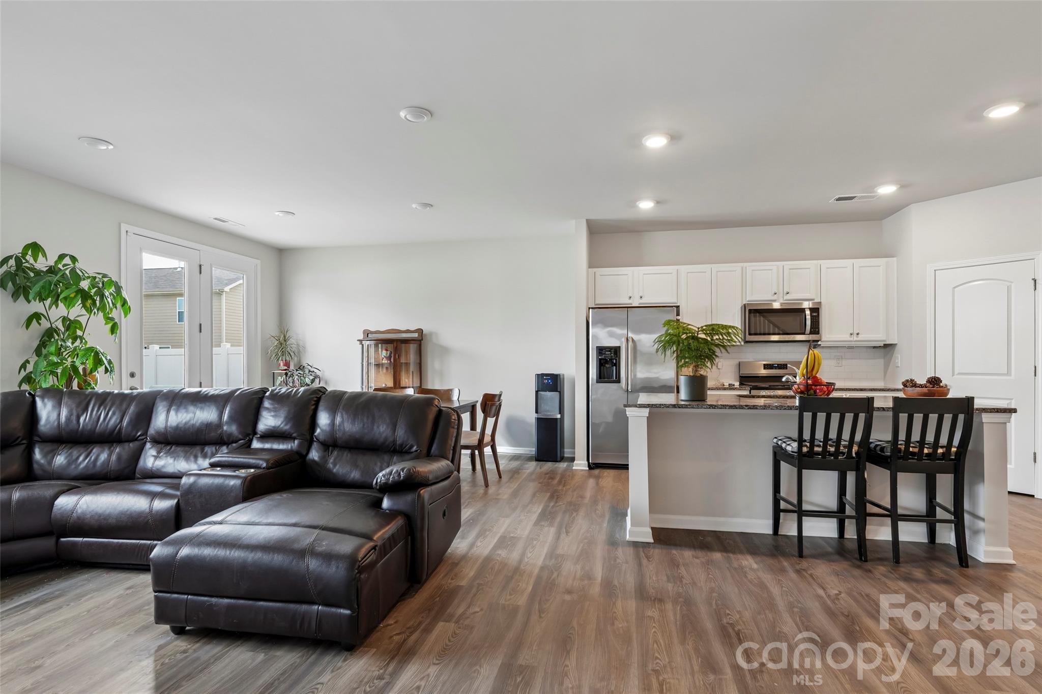 8007 Foxcroft Drive