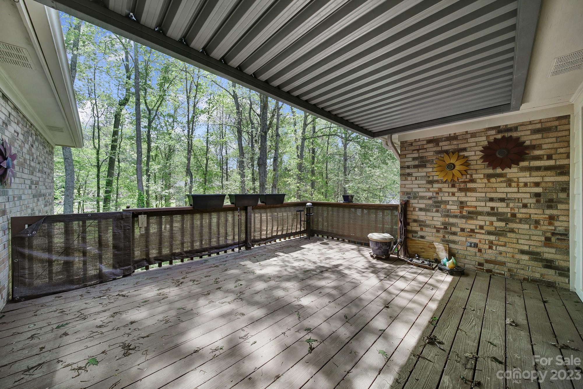 Oakhurst - Residential