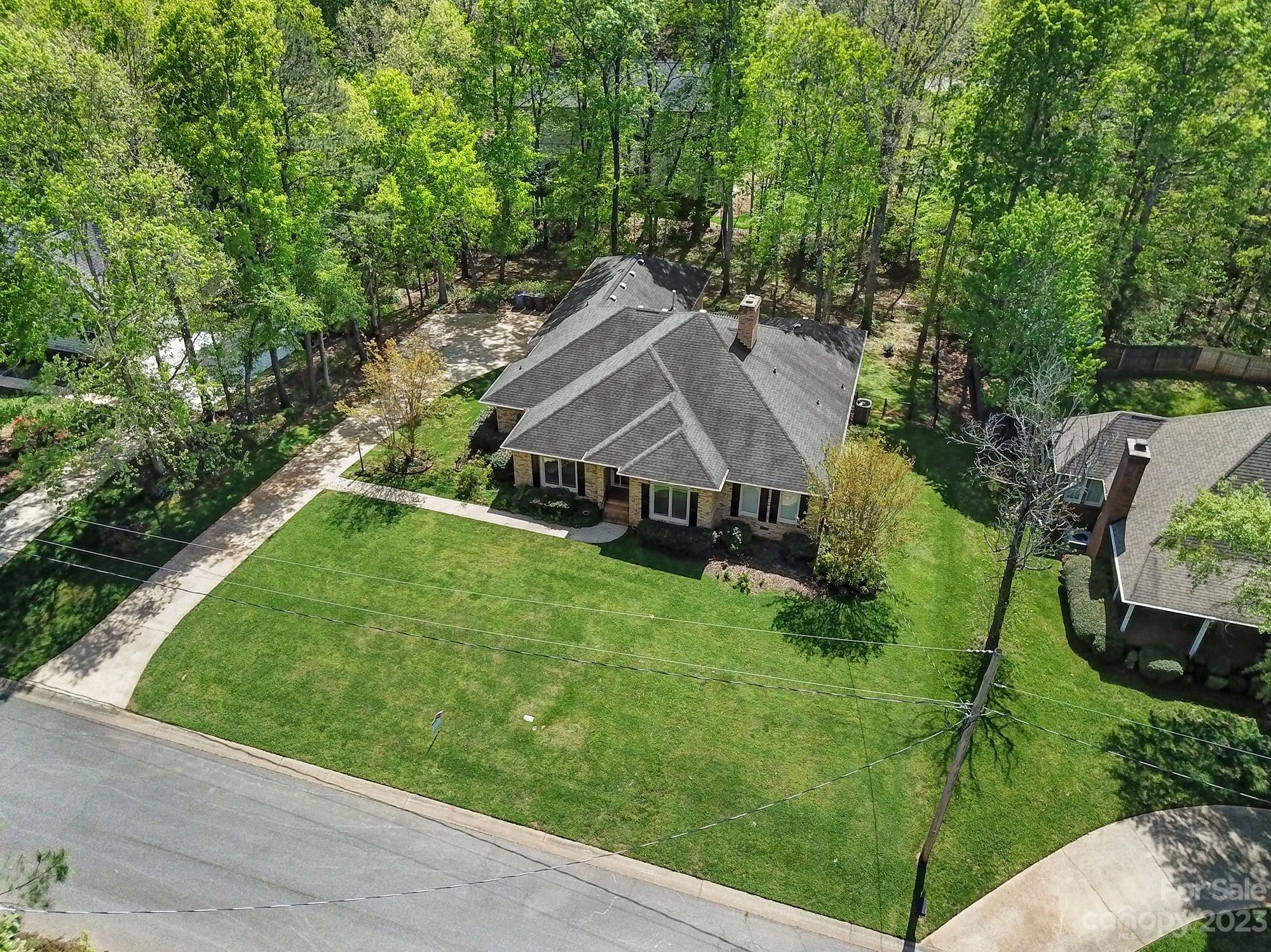 Oakhurst - Residential