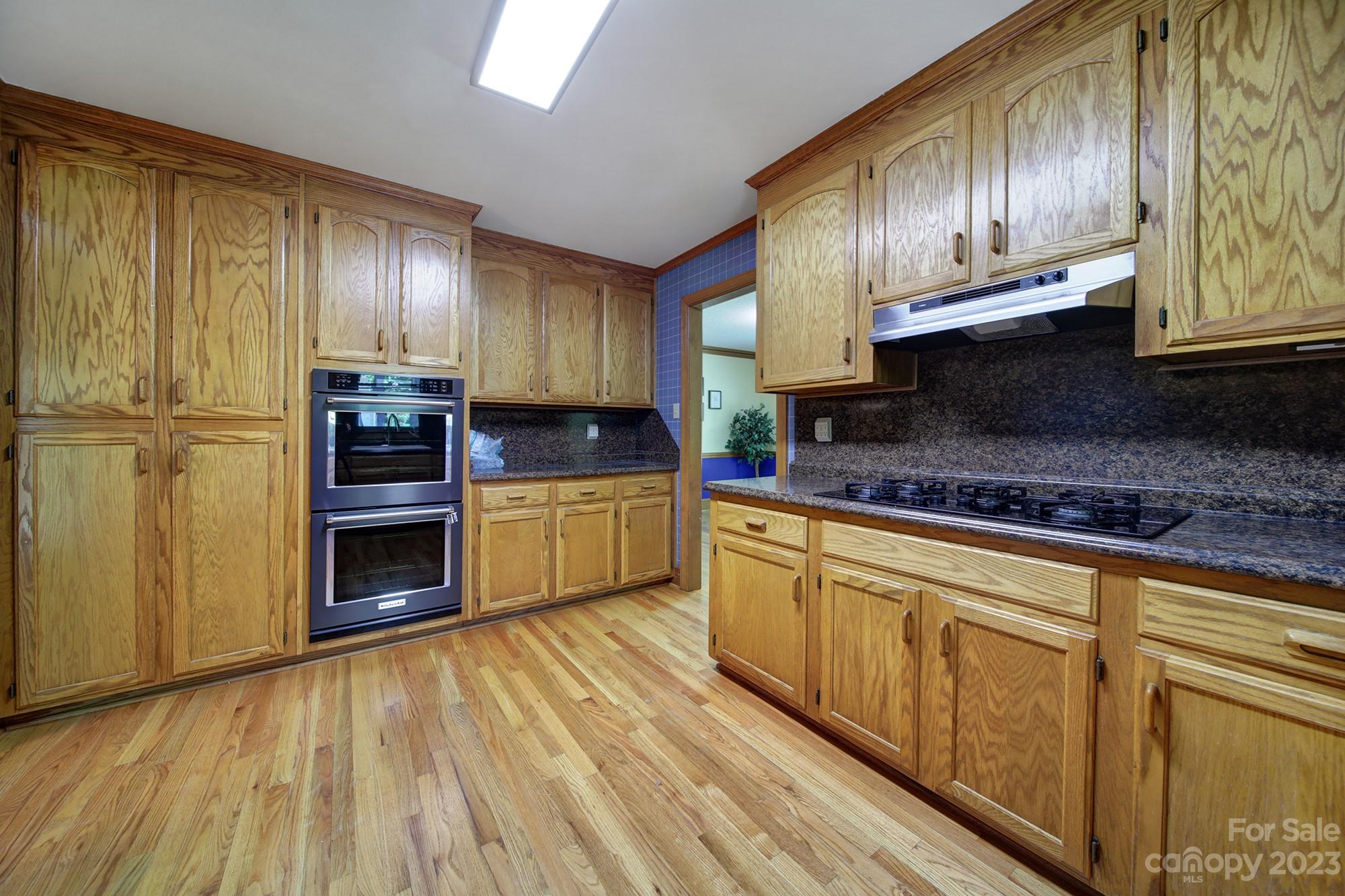 Oakhurst - Residential